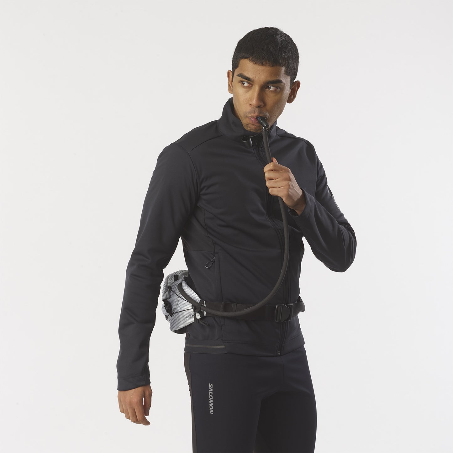 CROSS SEASON WAIST RACE FLAG WHITE BLACK