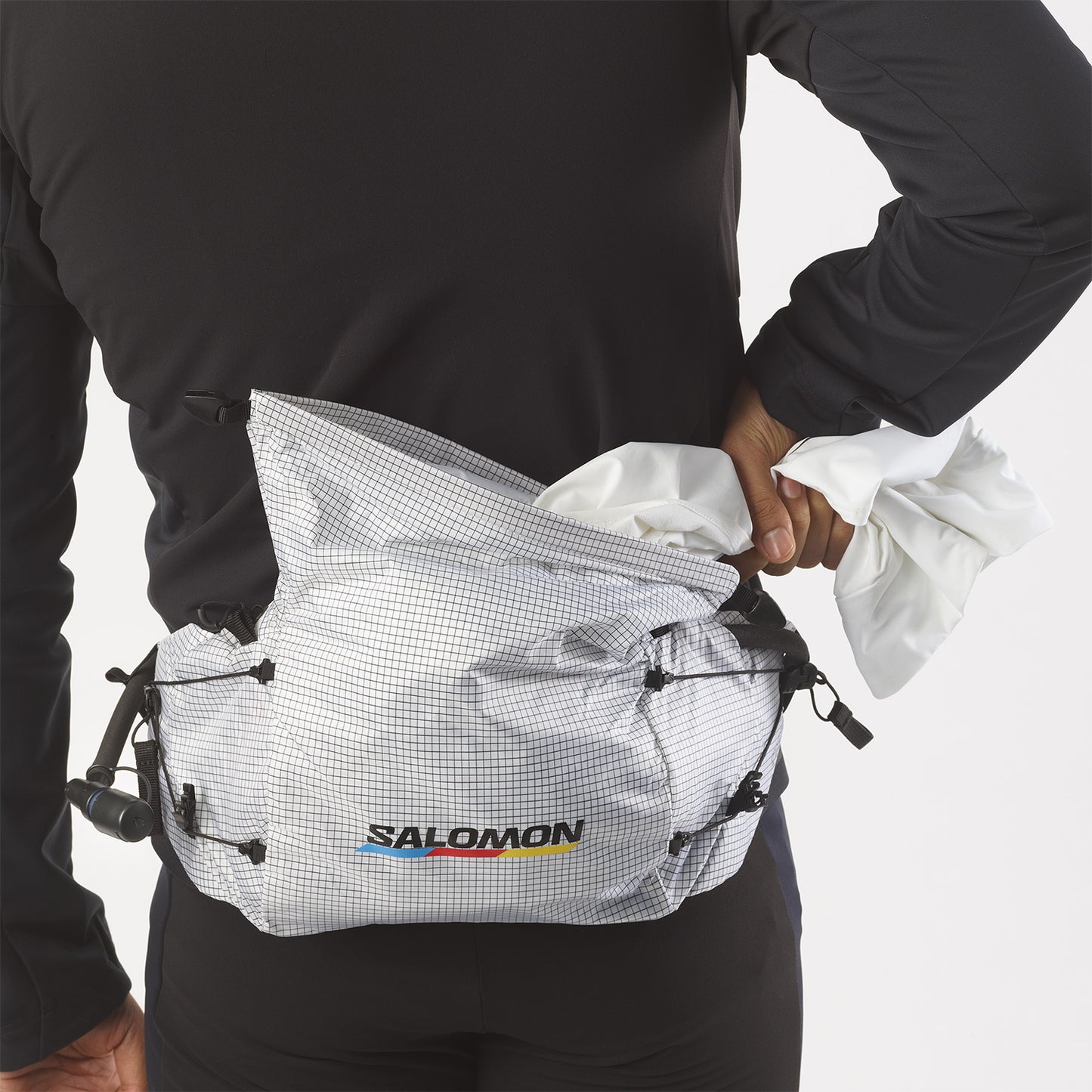 CROSS SEASON WAIST RACE FLAG WHITE BLACK
